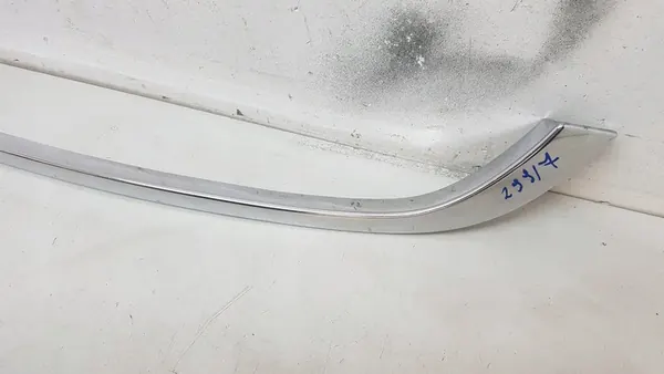 Mini OE 51132751040 grill trim image 3