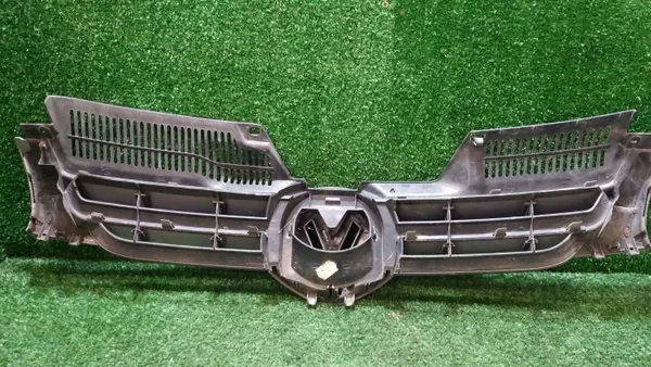 Grille VW Golf 5 OEM 1K0853655A - Occasion image 4