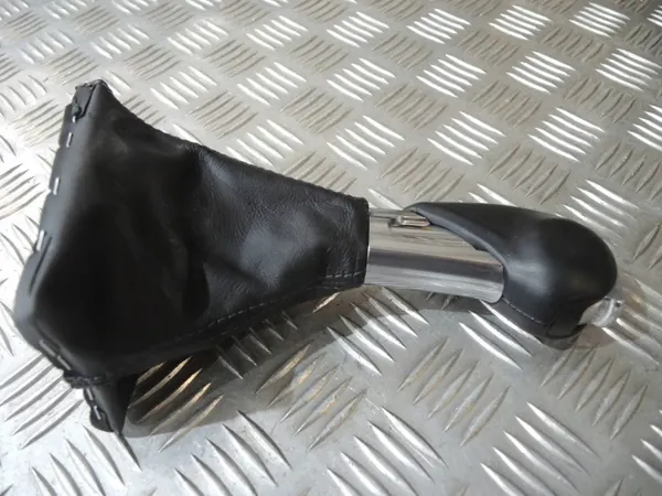 Pommeau de levier Porsche OEM 95B713139B Macan image 4
