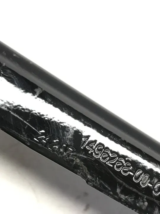 Tesla Model Y 2022 oikea puoli konepellin saranat OEM 149626800C image 5