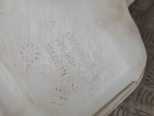 TESLA S RÉSERVOIR DE LAVE-GLACE 1005400-00-B image 9