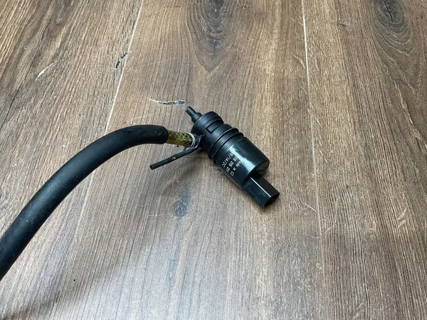 Tuyau de lave-glace Mercedes SL R129 image 4