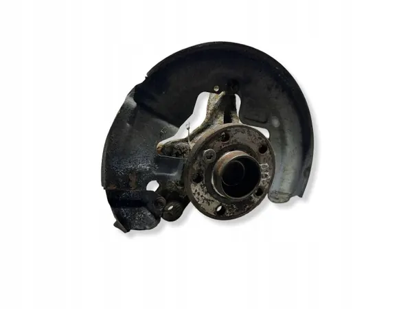 Volvo XC70 2008 Framhjulsnav OEM 8250538 image 8