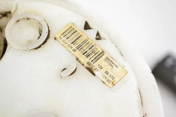 PEUGEOT 307 LIFT 1.6 Brandstofpomp Drijver 9680352880 image 3