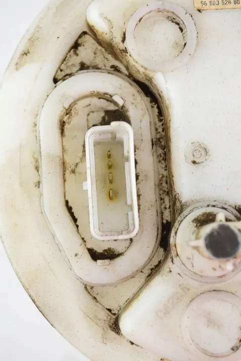 PEUGEOT 307 LIFT 1.6 Brandstofpomp Drijver 9680352880 image 5