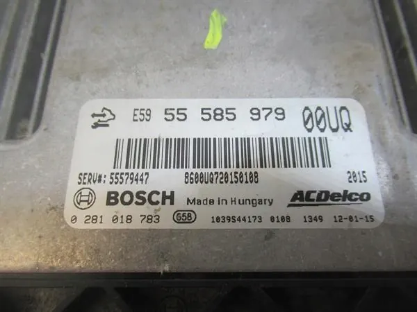 Computadora Motor OEM 55585979 para Opel Corsa D image 3