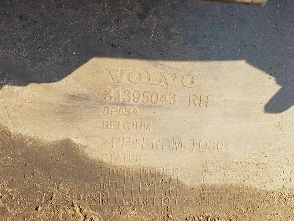 VOLVO V40 II 12-16 R-Design Garniture Droite 31395043 image 8