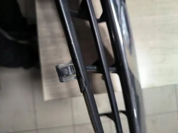 Front Grill Opel Astra H GTC Coupe Cabrio OEM 13241968 image 7