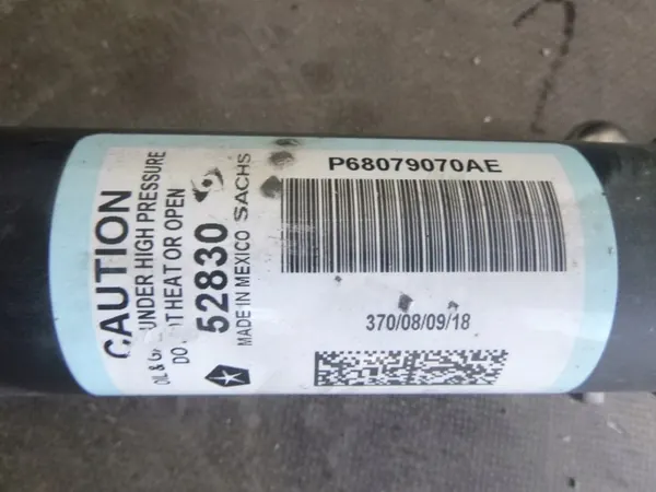 Ammortizzatore anteriore destro Dodge Challenger 2015- P68079070AE image 2