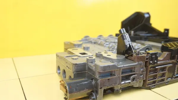 Getriebe-Mechatronik OEM 1068128409 für Jaguar XF image 5