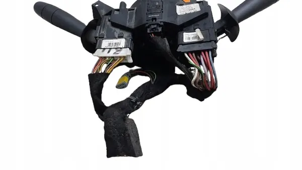 VIVARO TRAFIC II 05R Combinatieschakelaar 7701048912 image 2