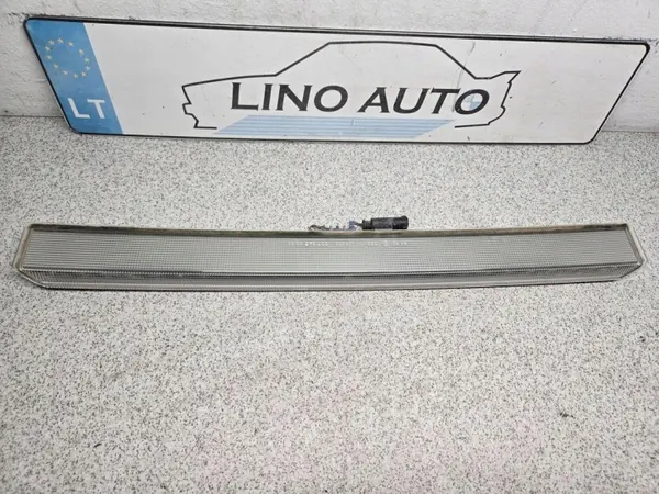 Feu stop BMW X3 F25 OEM 63253440439 Occasion image 2