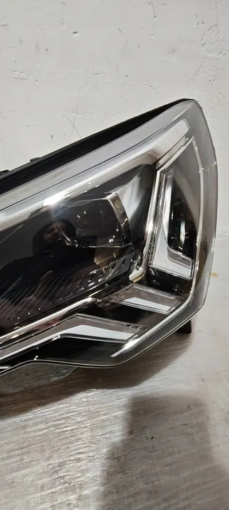 Faros delanteros izquierdo Audi Q3 II 83A Full LED OEM image 3