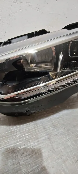 Faros delanteros izquierdo Audi Q3 II 83A Full LED OEM image 6