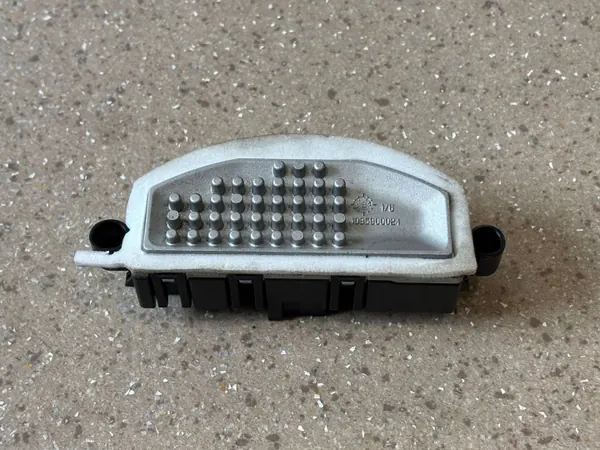 Mercedes S-Klasse W222 Ventilatorweerstand OEM A2229060301 image 2
