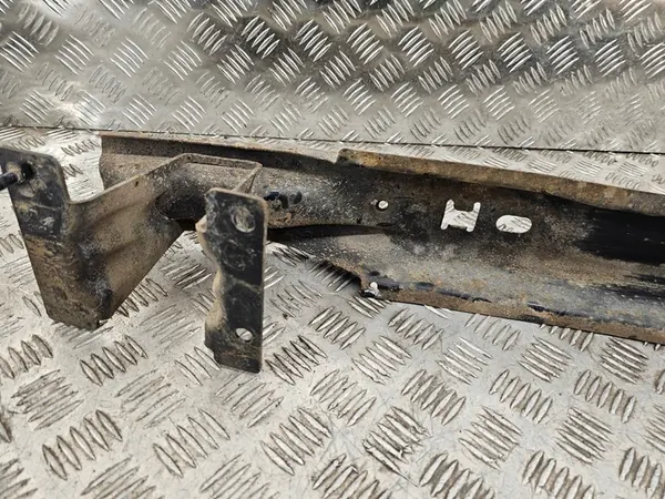 VW CADDY IV 2K5 Takapuskuri Vahvistus 2K5807305 image 5