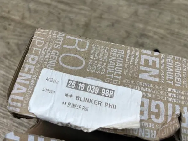 Indicador de Espelho Direito Renault Dacia 261603998R image 4