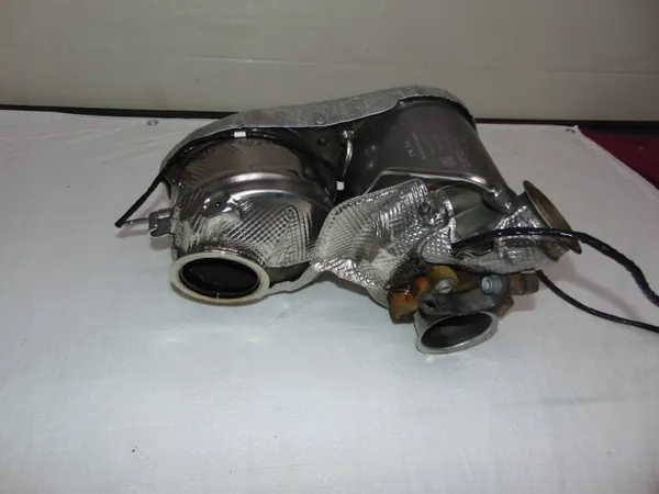 VW 03N131765 FAP Catalyseur - Occasion image 3