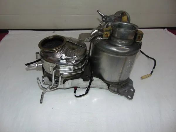 VW 03N131765 FAP Catalyseur - Occasion image 5