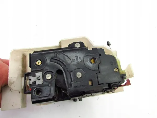 Porsche Cayenne 7L linke Vordertürschloss 3D1837015C image 4