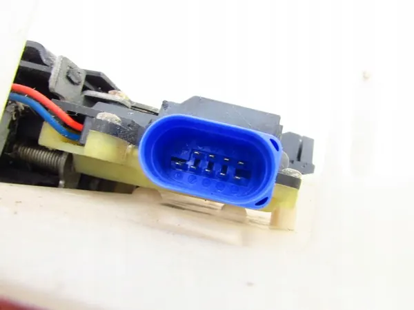 Porsche Cayenne 7L linke Vordertürschloss 3D1837015C image 5