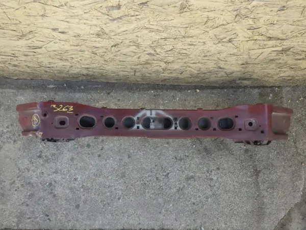 FORD FOCUS MK3 III Viga del parachoques delantera OEM F0C1-47926 image 2