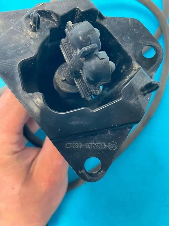 Jaguar XF X260 2016 Front Lamp Washer Nozzle RH GX6313K131AB image 2