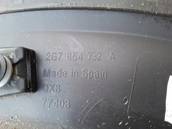 VW Taigo Fram höger stänkskärm OEM 2G7854732A image 8