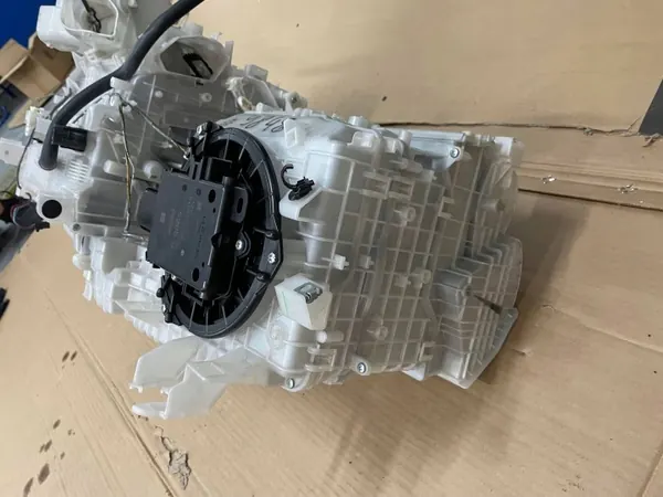 Toyota Camryn lämmitysydin OEM MTR6977 - 2.5 Hybridi image 3
