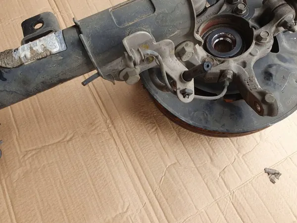 KIA SPORTAGE IV CRDI MCPHERSON ANTERIORE SINISTRO 2019 image 4