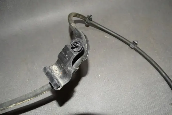 Mercedes OEM A1778600200 Spolarvätskeslang image 5