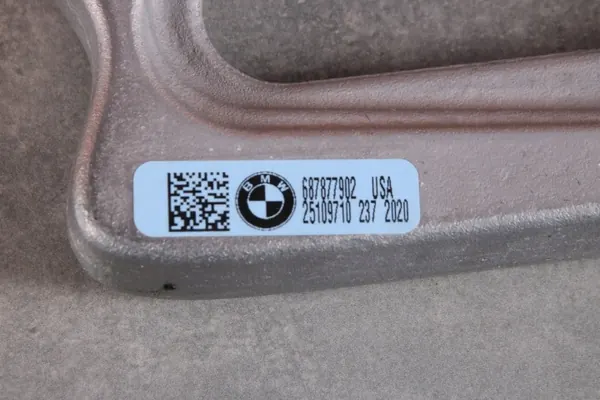 Support de pare-chocs gauche BMW OEM 6878779 image 6