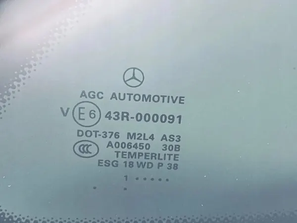Taka-oikea lasi OEM A1666702412 Mercedes M-Classille image 4