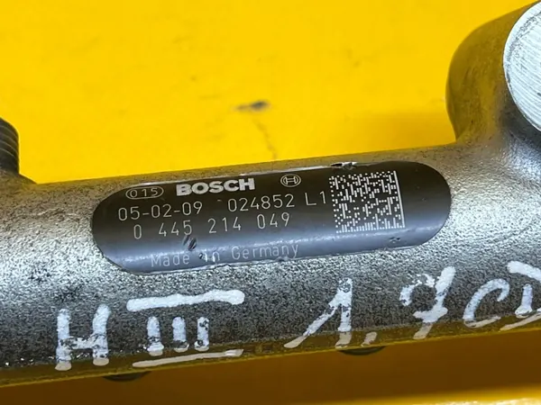 Injectierail Opel Astra H 1.7CDTI OEM 0445214049 image 4