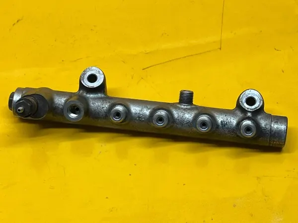 Injectierail Opel Astra H 1.7CDTI OEM 0445214049 image 5