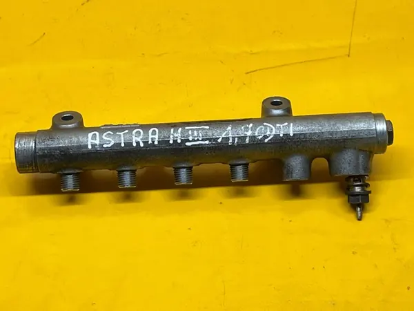 Injectierail Opel Astra H 1.7CDTI OEM 0445214049 image 8