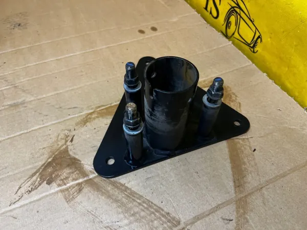 Support roue de secours OEM A4638901644 Mercedes G W463 image 2