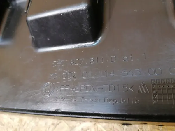 Fram stötfångarskydd Skoda Octavia 3 III 5E 2017-2020 image 6