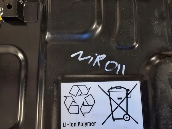 Kia Niro Batterie OEM 37504-G5620 - Gebraucht image 3