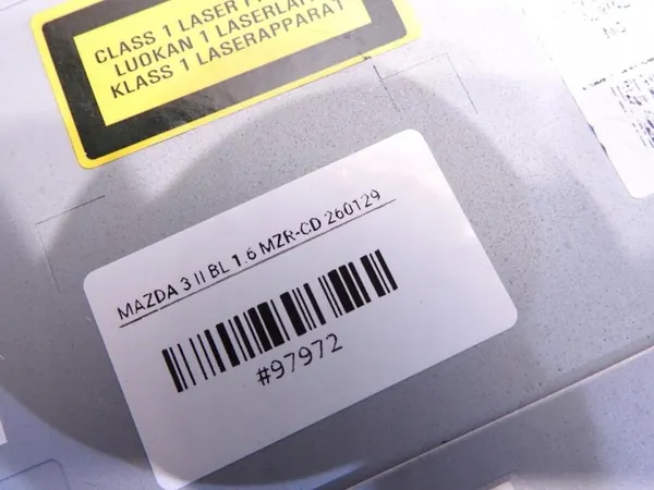 Mazda 3 II 2010 Radiopaneel OEM BDA466AH0A image 4