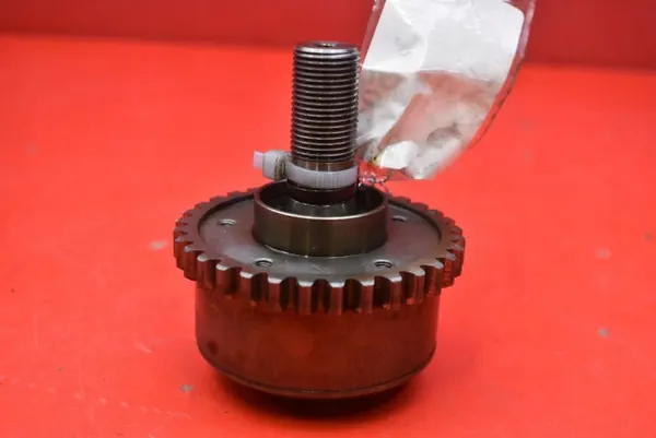 Pignon d'arbre à cames OEM 05184370AI Maserati Levante image 4