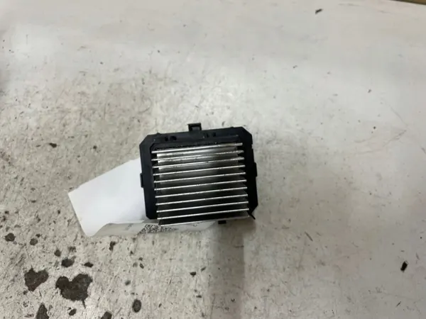 Värmefläktrelä OEM 134Z389WE för Peugeot 208 image 4