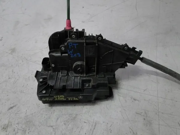 Bakdörrslås Mercedes W213 A0997303800 image 3