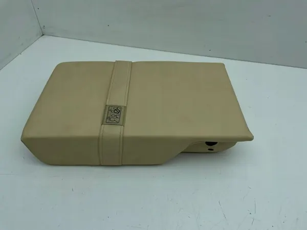 Accoudoir arrière Lexus NX 2017 OEM AMD127540 image 5