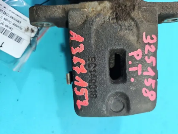 Remklauw achter rechts OEM IMPRK1367152 Hyundai Coupe image 5