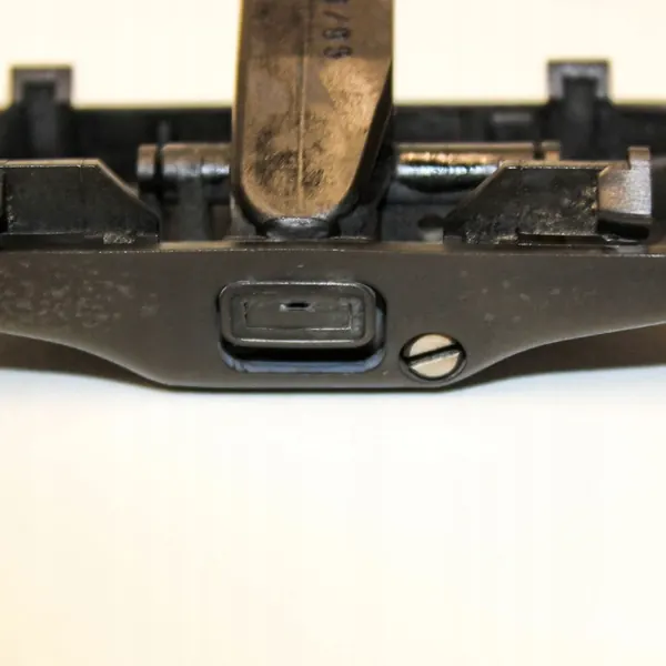 Volkswagen Touran I 2010 Front Windshield Washer Nozzle OEM image 4