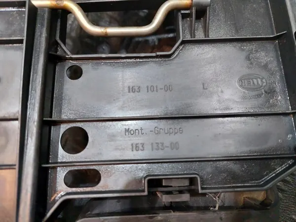 Scheinwerferhalterung Links Vorne OEM 7L5941045 Porsche Cayenne image 4