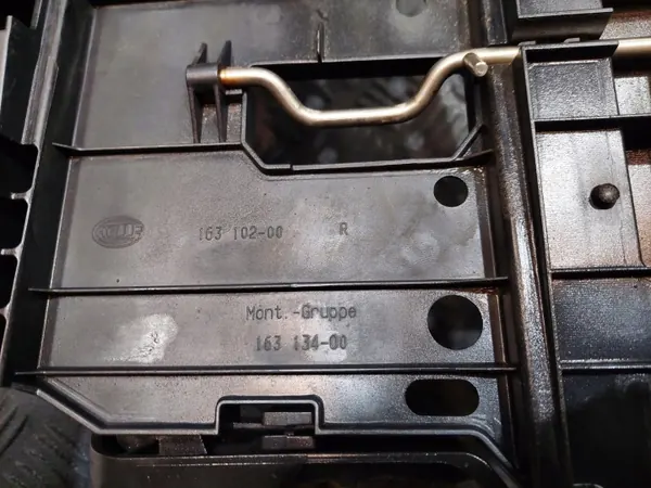 Scheinwerferhalterung Links Vorne OEM 7L5941045 Porsche Cayenne image 6
