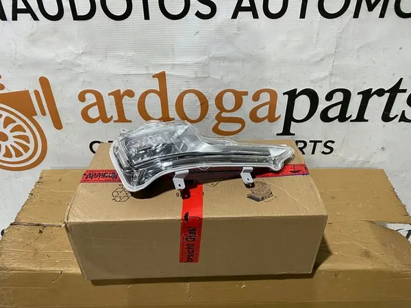 Farol de neblina dianteiro lado direito Chevrolet Volt I 22810494 image 2