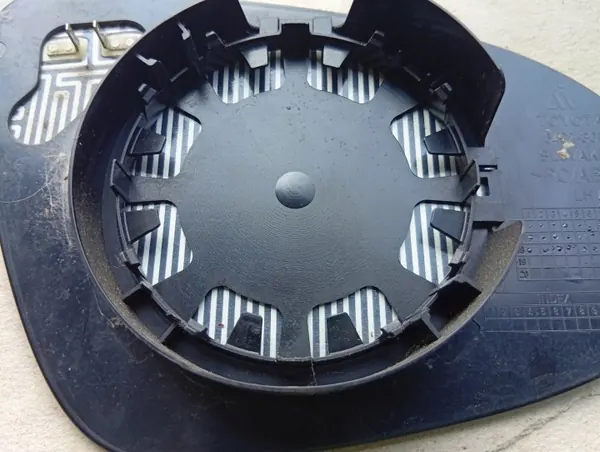 Toyota OEM 87909-0D581MIX Heated Left Mirror Glass image 5